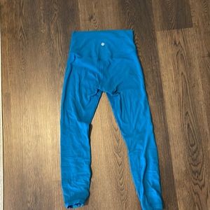 Blue lululemon aligns